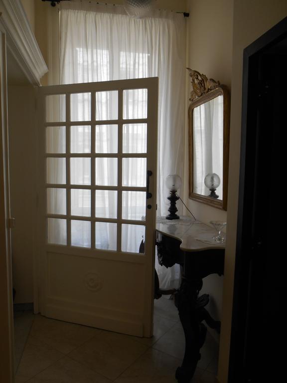Casa Sannazzaro Apartman Nápoly Szoba fotó