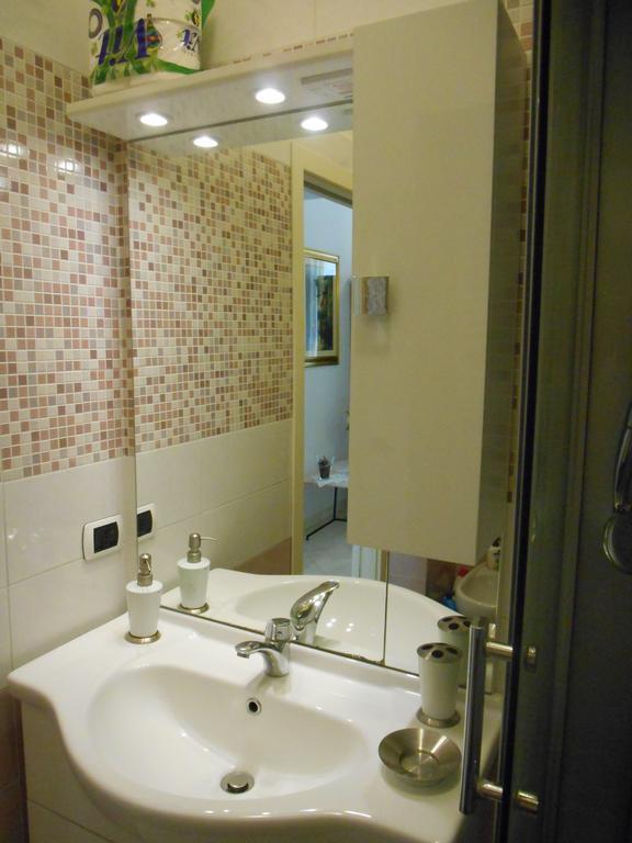 Casa Sannazzaro Apartman Nápoly Szoba fotó